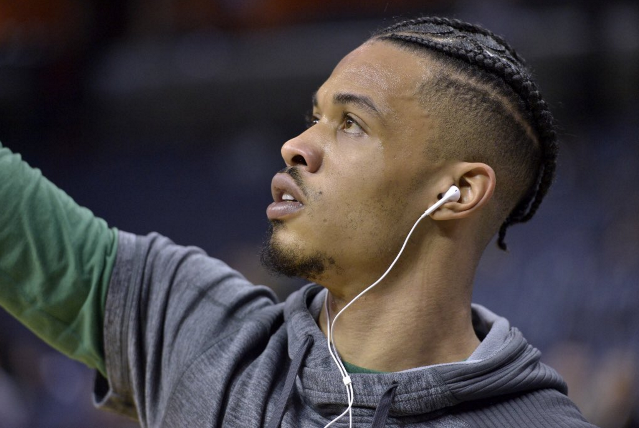 宣布退役!"九指"格林在nba打了13个赛季,赚了多少钱?