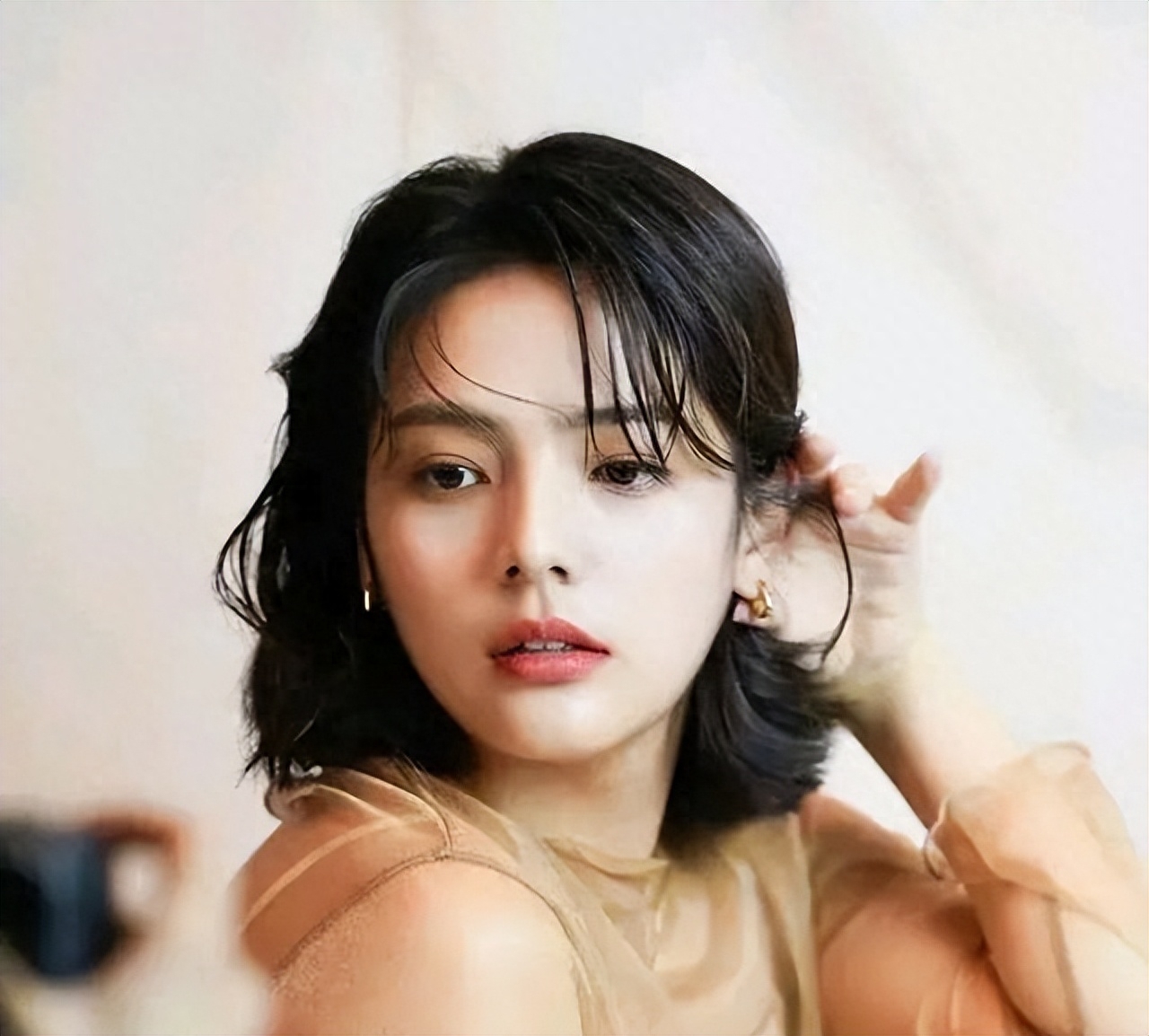 "韩国顶流女星"宋侑庭自杀往事:将潜规则乱象展现的淋漓尽致