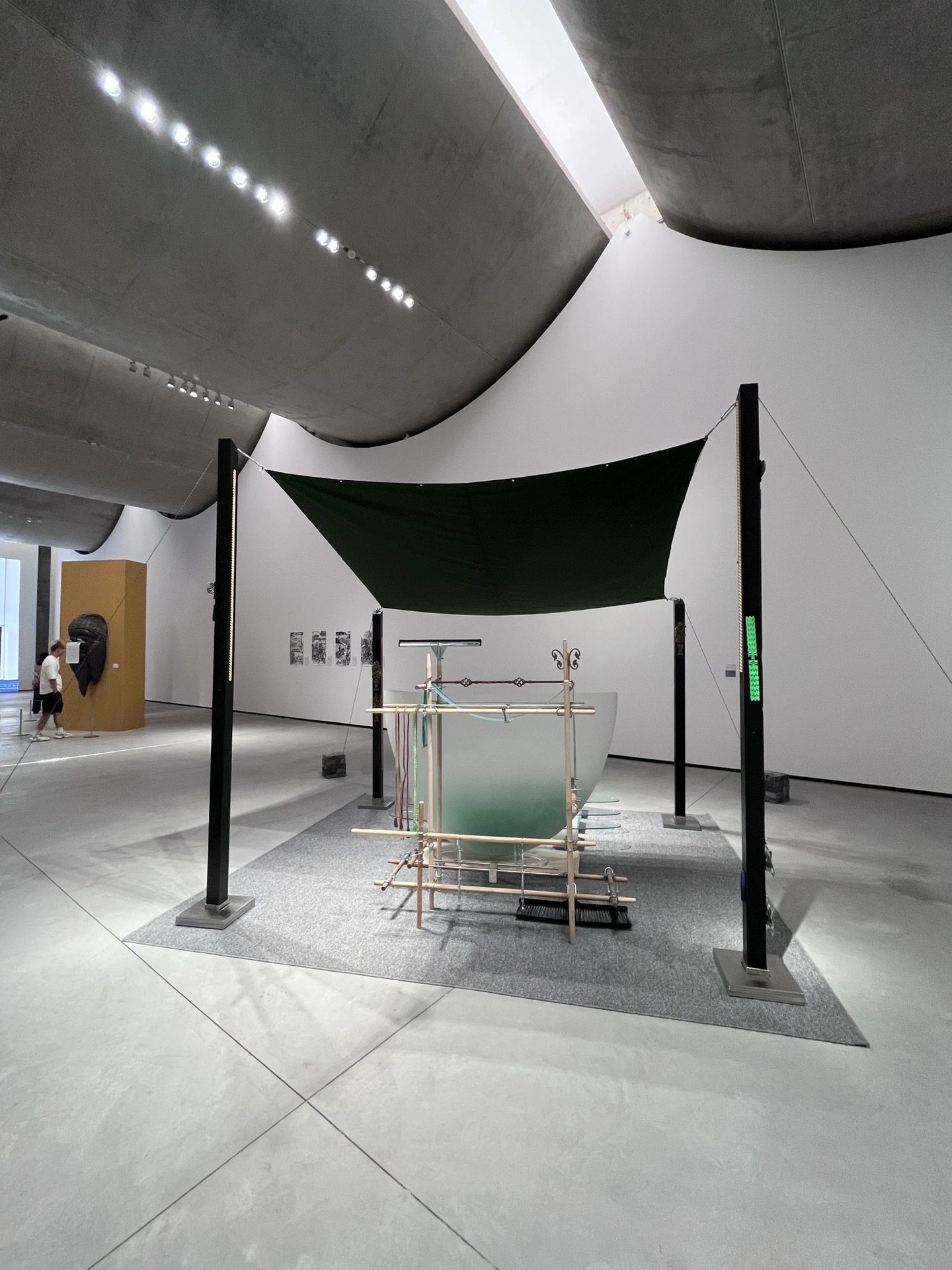 北京最美展览空间之一的798cube 参观了北京798cube本月初开幕的新展