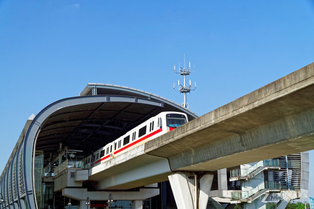 广州修建一条城市轨道交通线,采用8节编组d型市域快线列车
