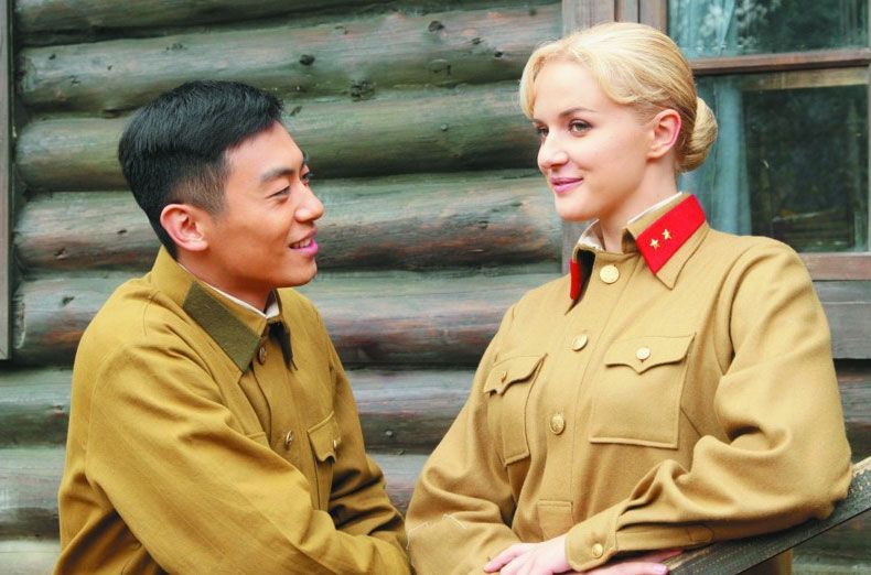 女星伊莉莎再发声,称乌克兰人对中国人很友好,如需帮助请联系她