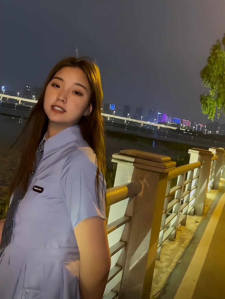 短视频的成功为王志欣带来了很高的知名度和可观的收益,她不仅实现了
