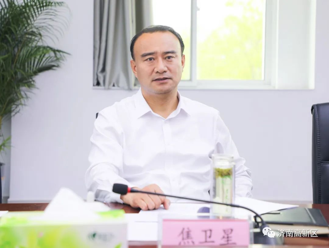 焦卫星到东区街道督导调研村(社区)"两委"换届工作