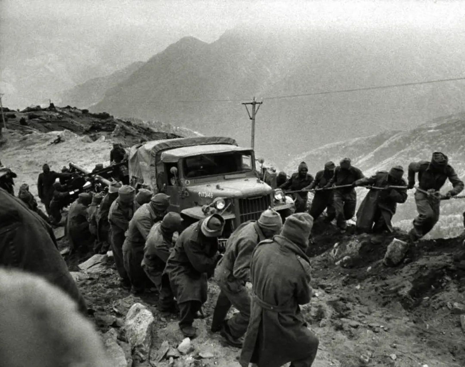 1962年,中印战争最大的误判:尼赫鲁没想到我军会重兵反击