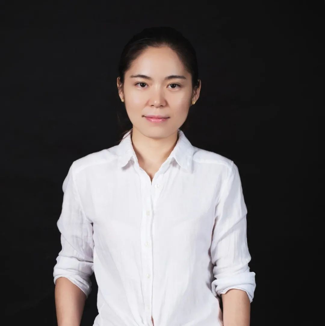 贺娟:在这个纷繁的世界上能很纯粹的作画,是一件很幸运的事情