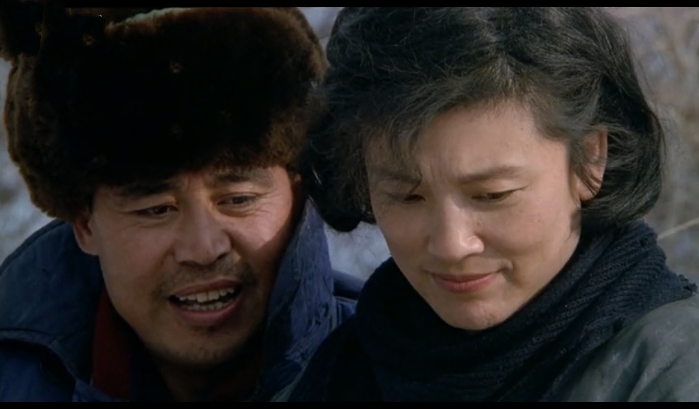 《九香》深夜外出偷会丈夫好友,点破了寡妇难以启齿的"欲望"