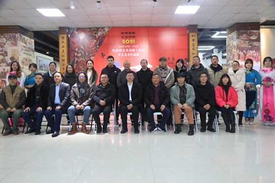 陈世刚名师工作室少儿美术作品展于阿坝师范学院顺利举行