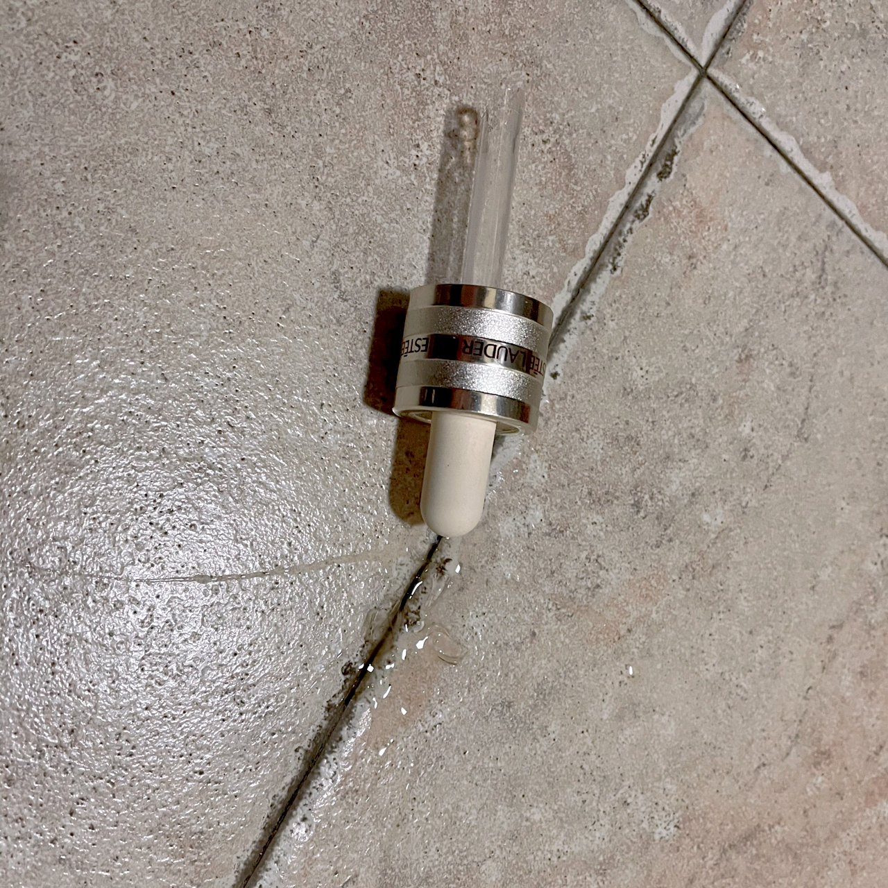雅诗兰黛小棕瓶的滴管被我摔碎了怎么用?