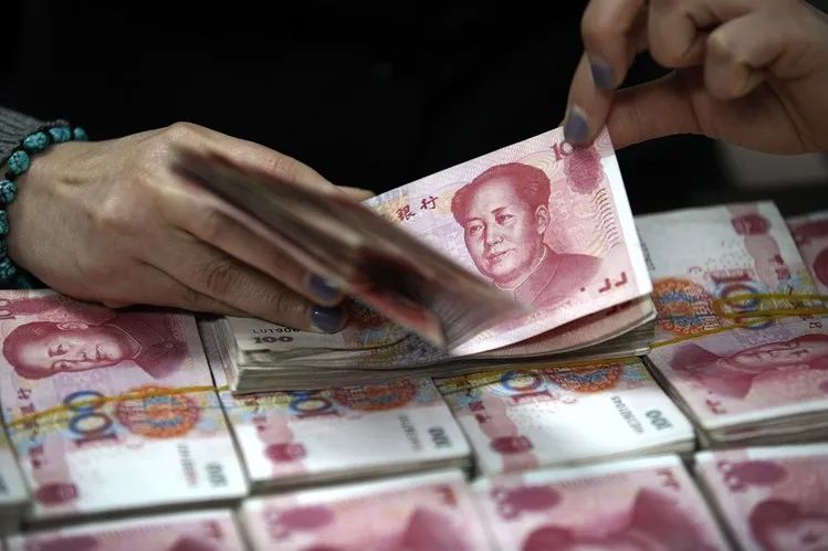 你年终奖的纳税方式要变了!到手可能差上万元