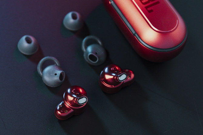 jbl t280tws pro体验:用设计和音质阐述潮流个性