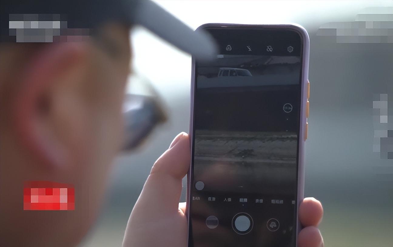 回顾:江苏5旬男子垂钓66天晒成阴阳脸,谁料帮警方侦破一件大案