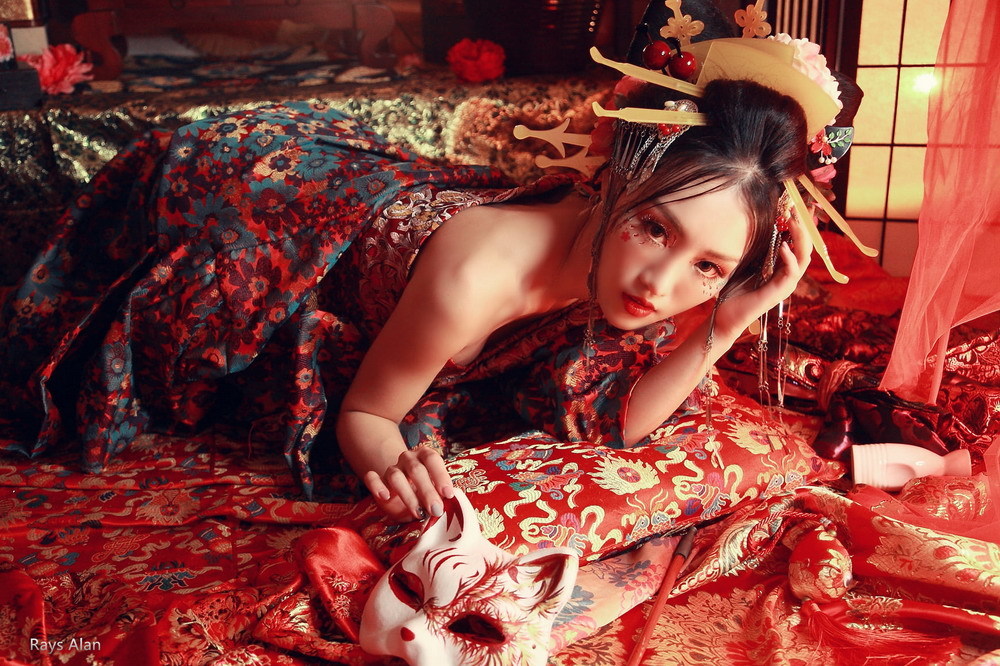 文艺范:中国台湾rays alan摄影作品欣赏"花魁照"背后那些事儿