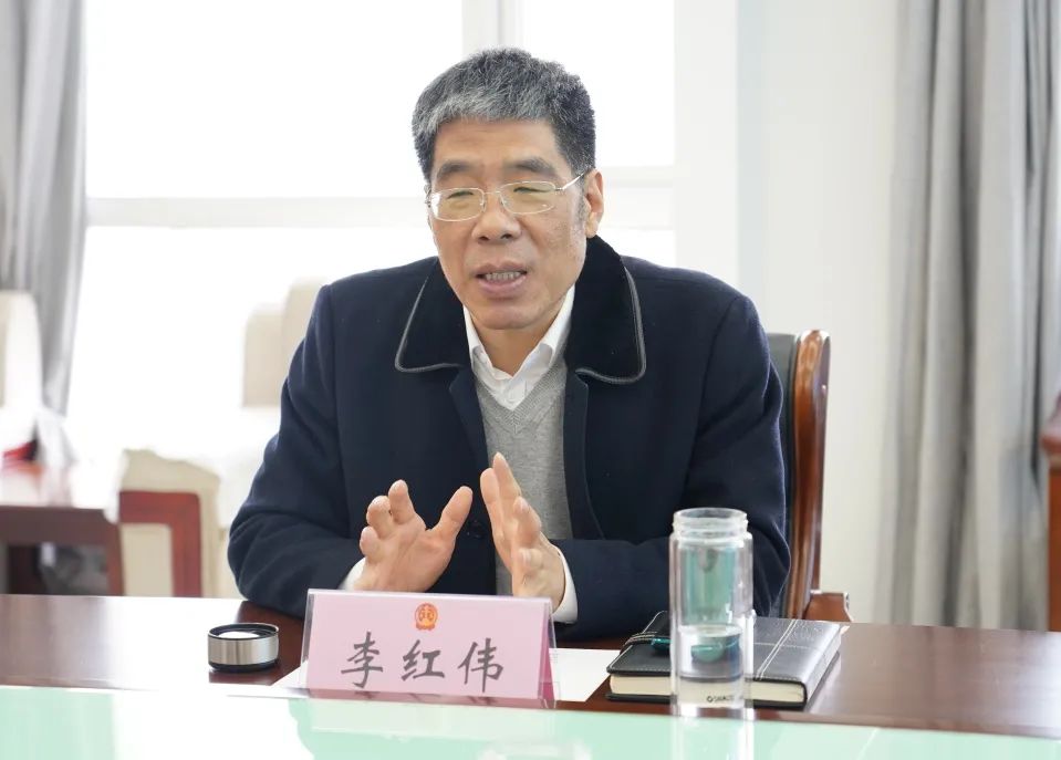 洛阳中院党组副书记,常务副院长李红伟到高新法院调研指导工作