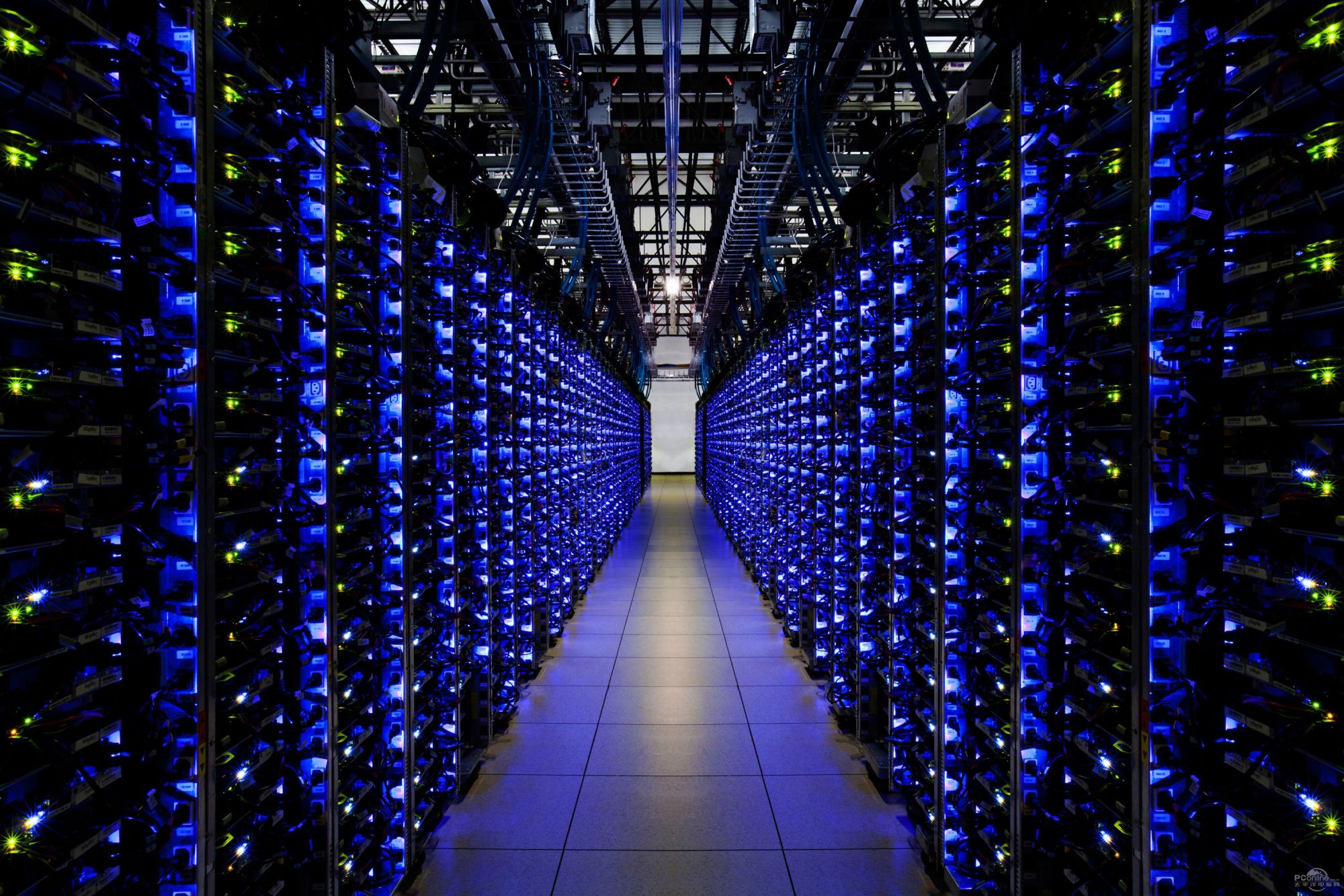 在大数据时代,企业如何建设信息中心机房?