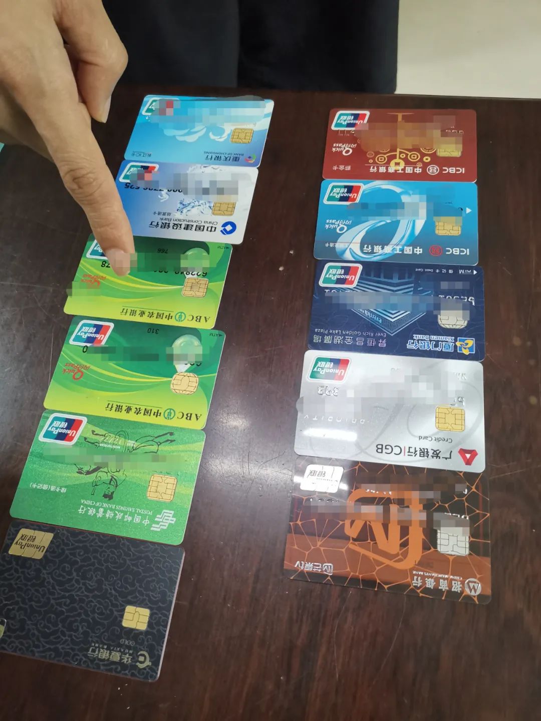 南岸:买卖租借自己银行卡,就是在助纣为虐