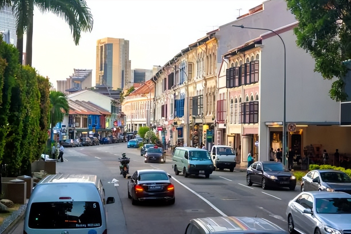 探一探新加坡移民生活「衣食住行篇」