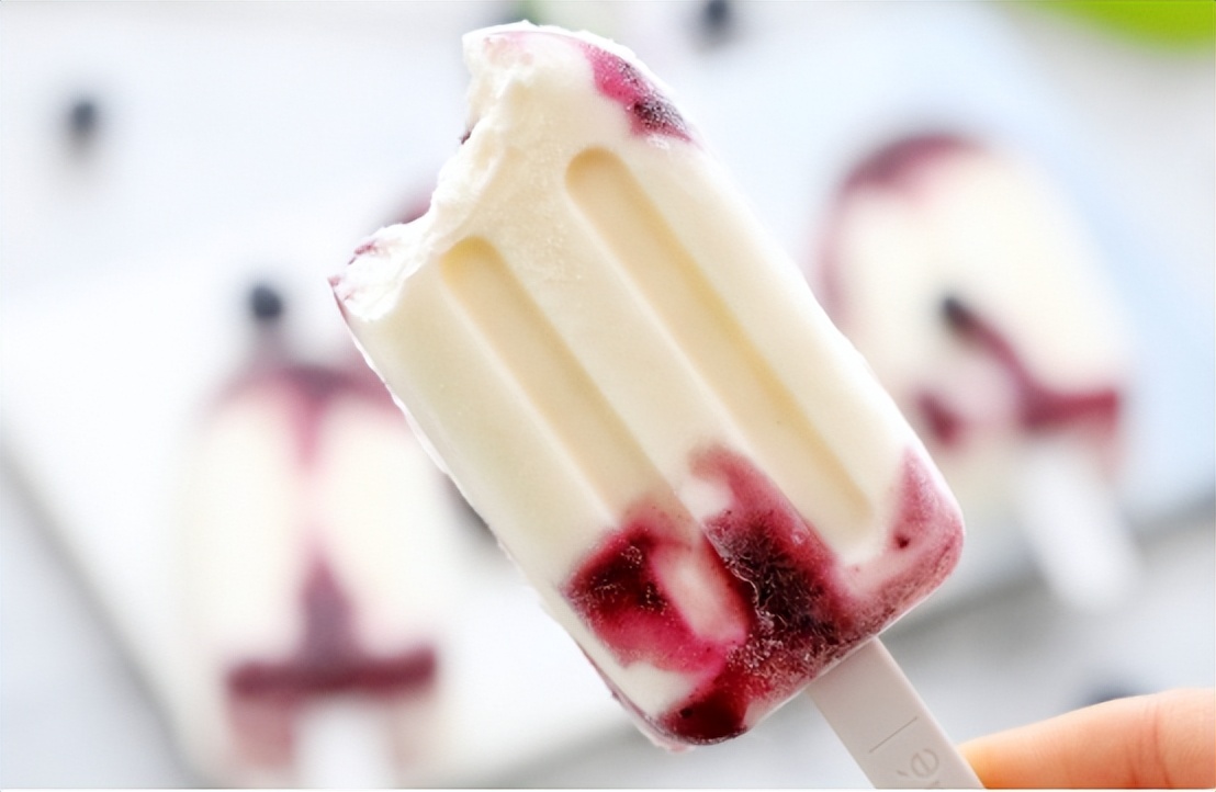 回顾:雪糕外形似情趣用品被家长质疑,厂家回应这是人的思想问题