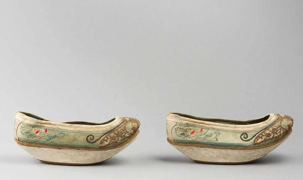 各式各样的清朝鞋子