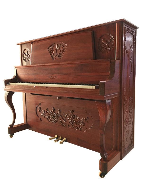 华彩龙韵帝王钢琴对比其他钢琴的优势在哪?