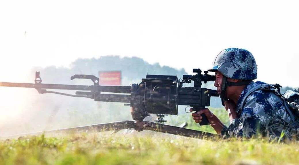 从89式到qjz171型,为何国产重机枪在轻量化的道路上越走越远?