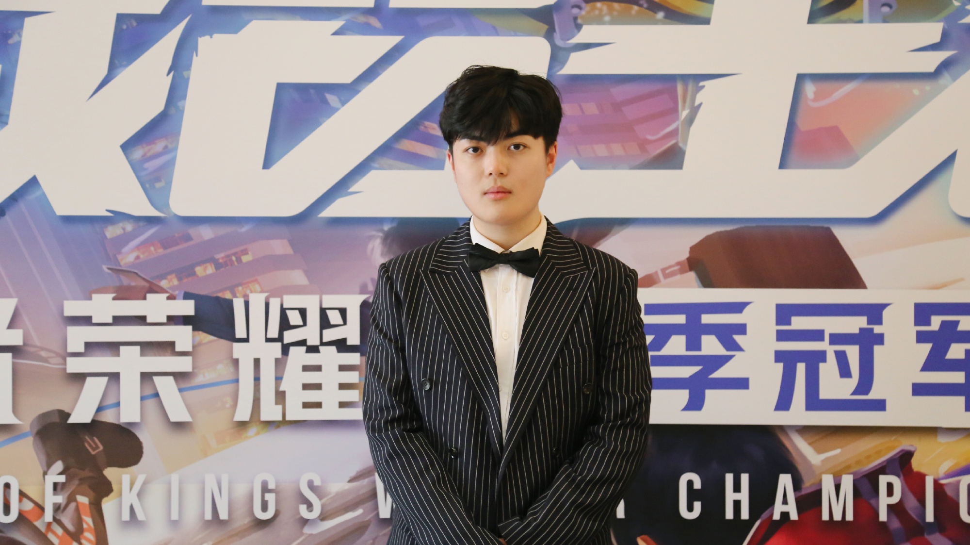 汤汤泪洒直播间,坦言离开ag的原因,"月光系"选手一个比一个惨