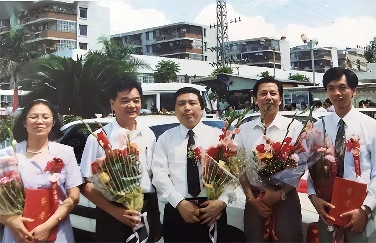 哈尔滨富豪逃犯沈俊林:20年隐姓埋名身家上亿,把情人捧成大明星