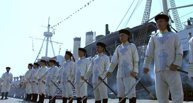 关于北洋水师在军舰炮管上晾衣服的争议,真相到底是怎样的