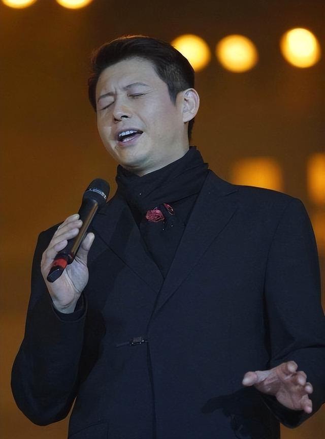 "央视一哥"程前:生父在眼前14年从不知晓,去世后才喊第一声爸