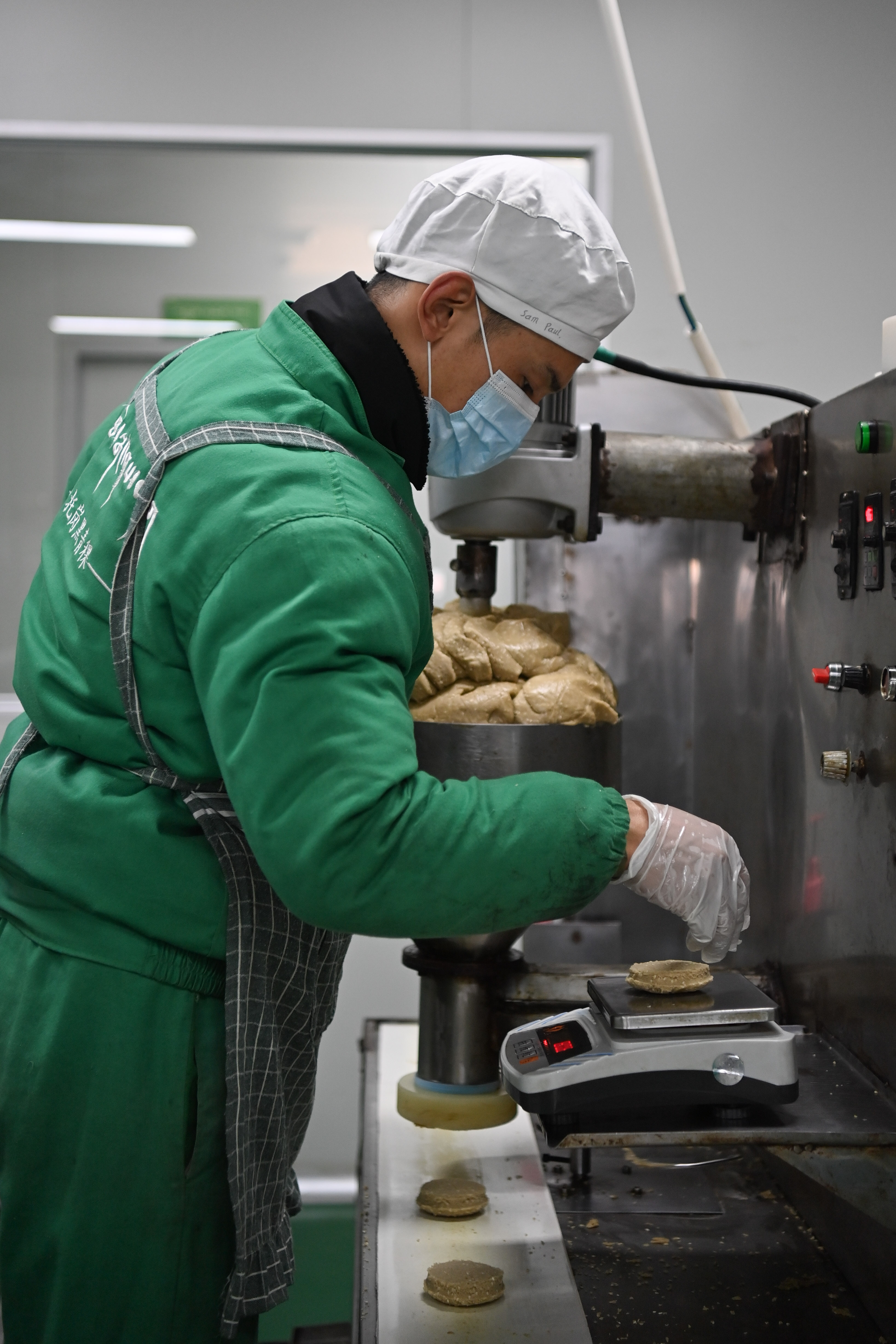 四川阿坝:研发黑青稞食品 打造特色学生早餐(2)