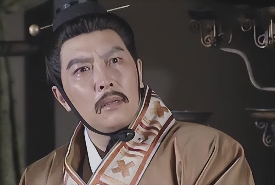 郑庄公对母亲做下后悔之事,不知如何是好,颍考叔轻松解决难题