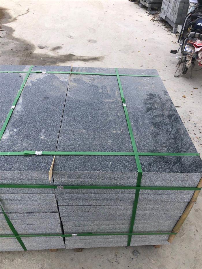 芝麻黑火烧面花岗岩石材