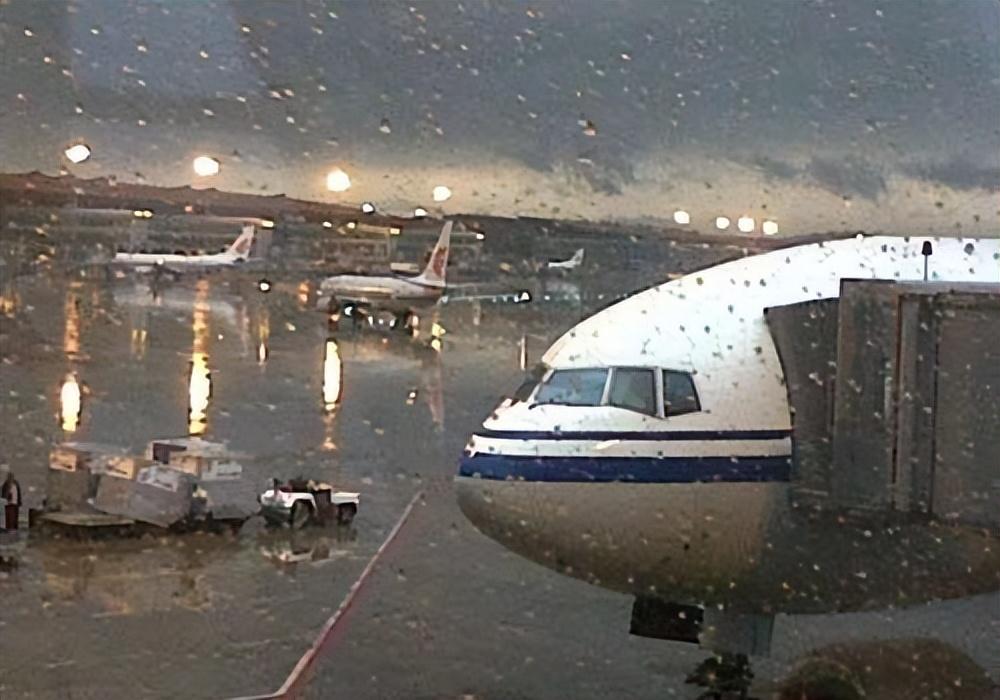 釜山空難