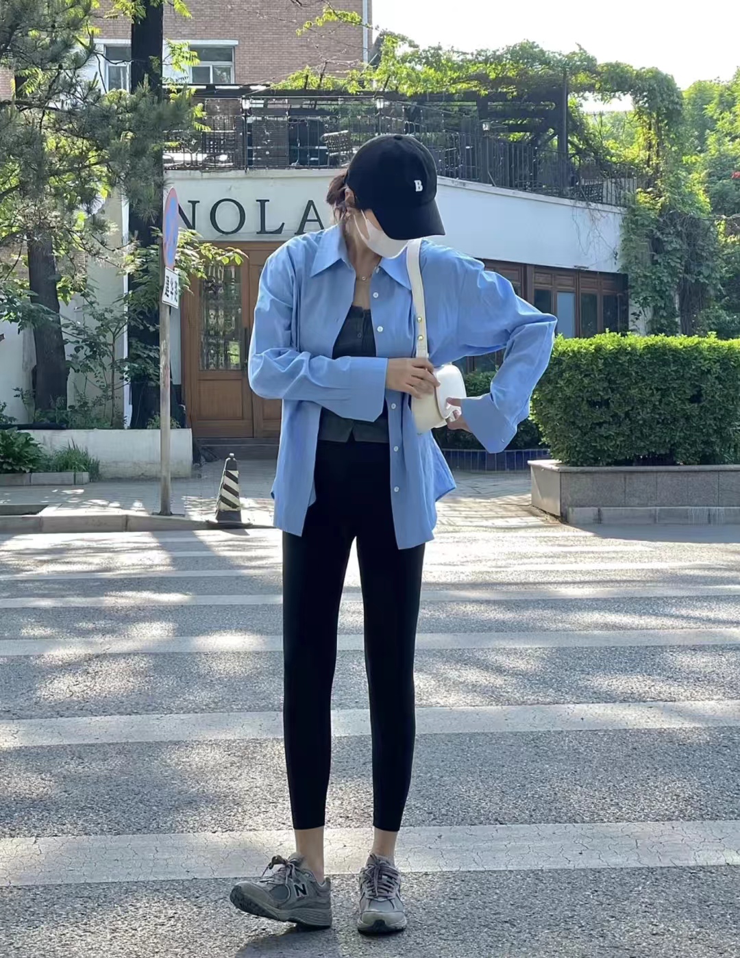 夏天穿长袖衬衫怎么搭配裤子好看图片