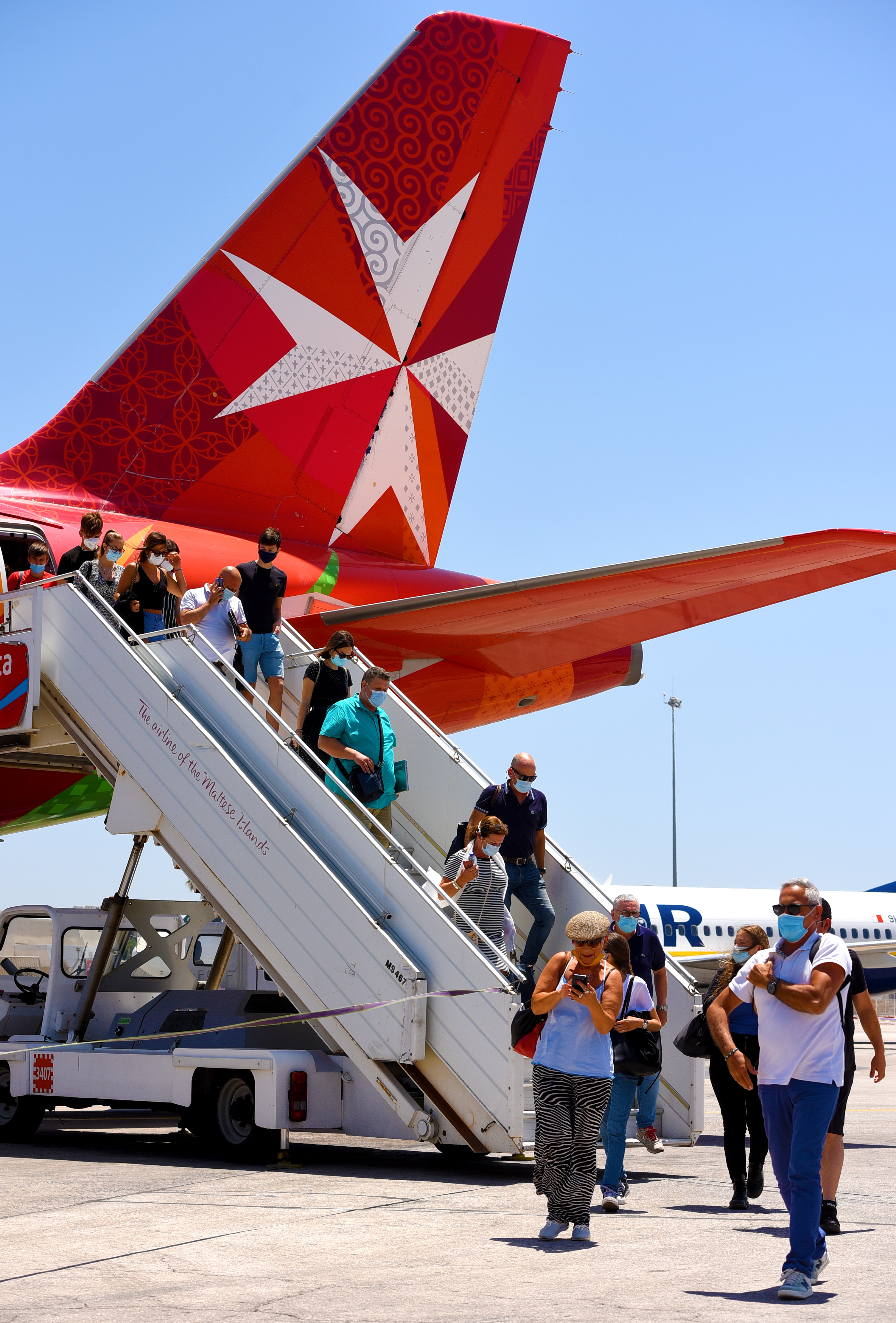 马耳他国际机场重新开放