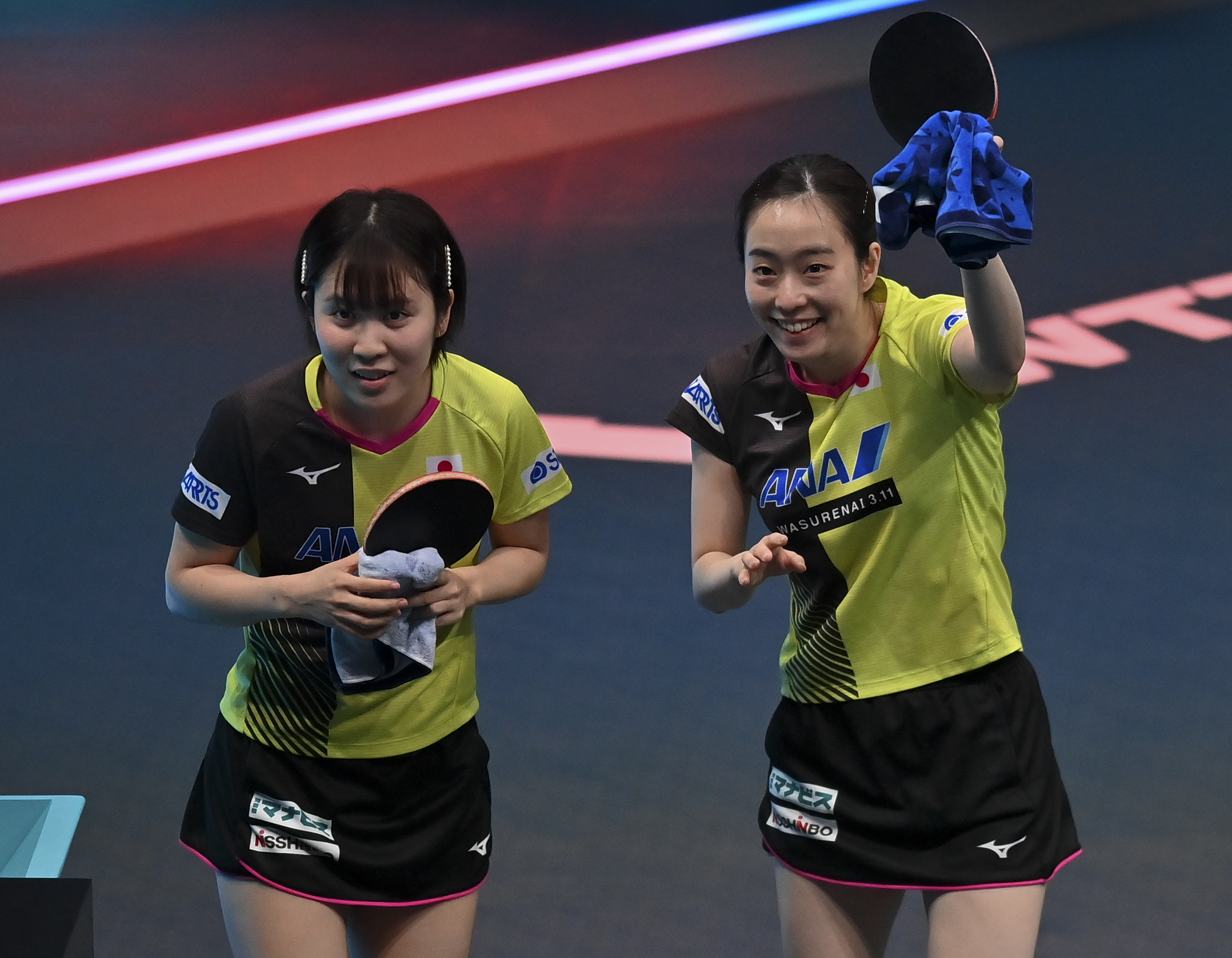 乒乓球——多哈wtt挑战赛:石川佳纯/平野美宇女双夺冠