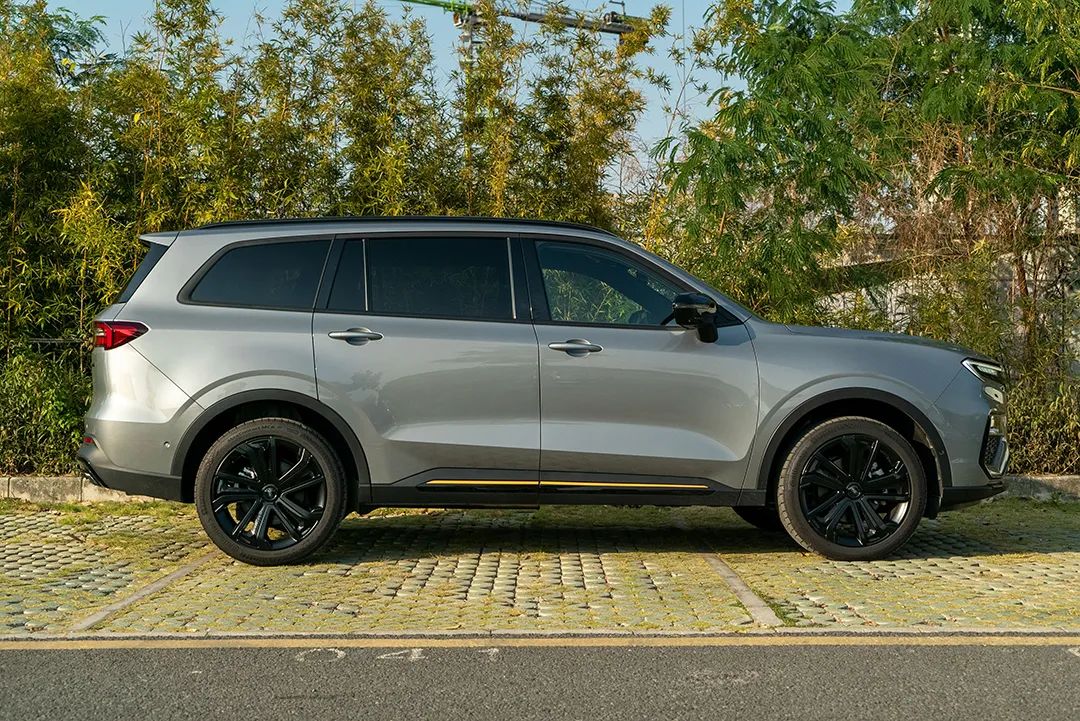 17万起,合资,7座,中大型suv?试驾福特领裕