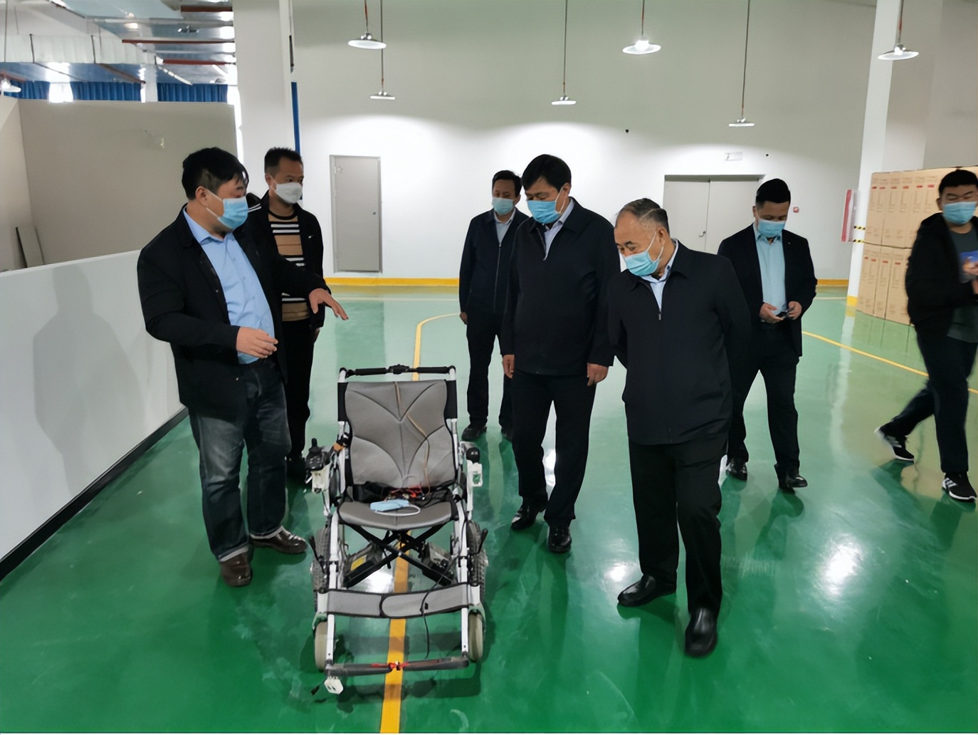 河南省残联党组成员,副理事长吴霄一行赴驻马店市残联调研