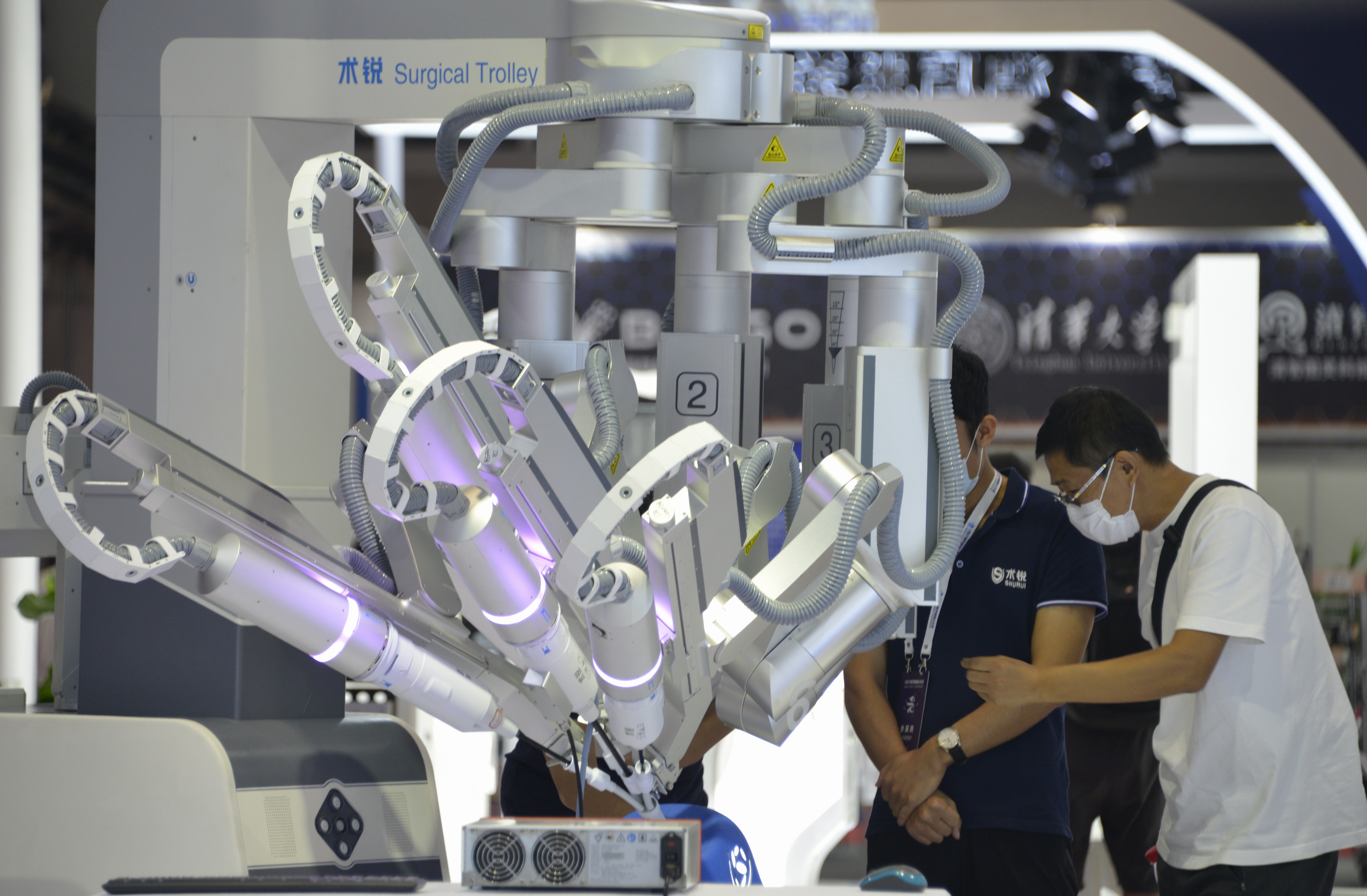 关键技术持续创新 多学科融合共赢——2021世界机器人大会透视产业