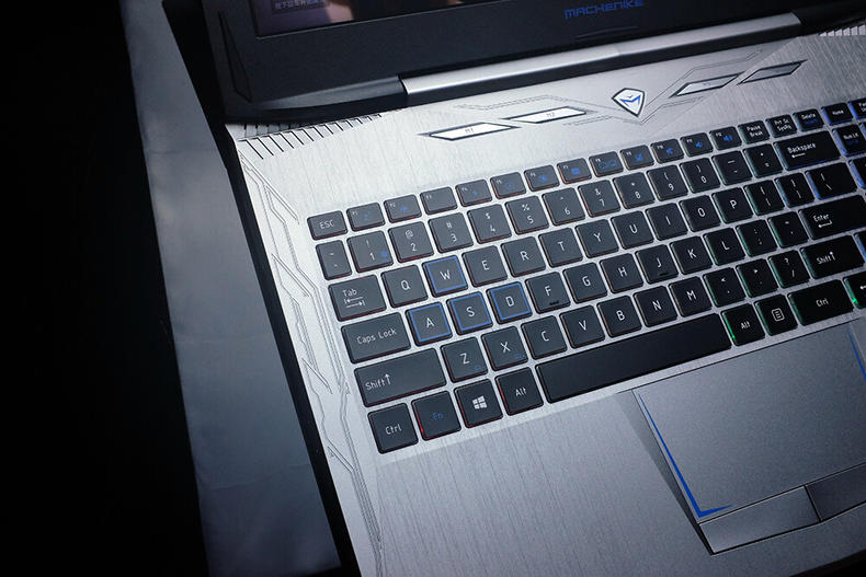 计算机开机键是什么?