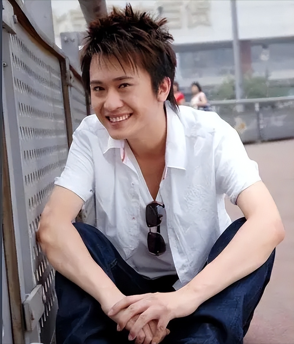 这一次41岁的央视名嘴杨帆让整个世界刮目相看