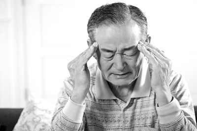 晚上失眠,白天没精神,医生建议:尝试3件事,或能安睡到天亮