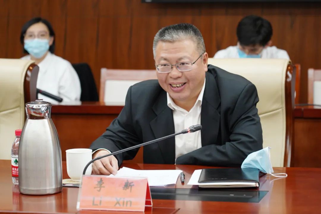 新加坡驻华大使馆访问石景山区并开展座谈交流