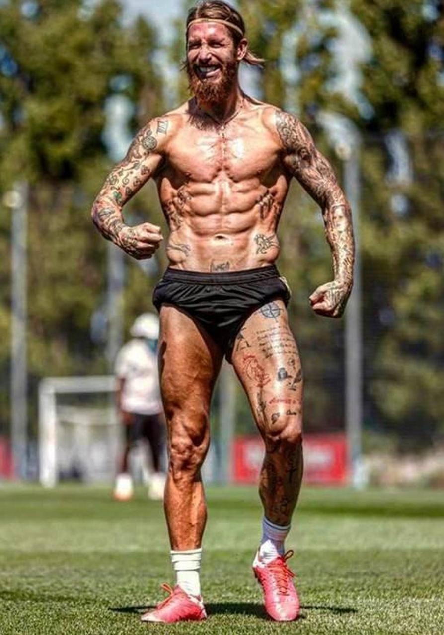 拉莫斯晒健硕肌肉照:该我们了,为冠军开冲