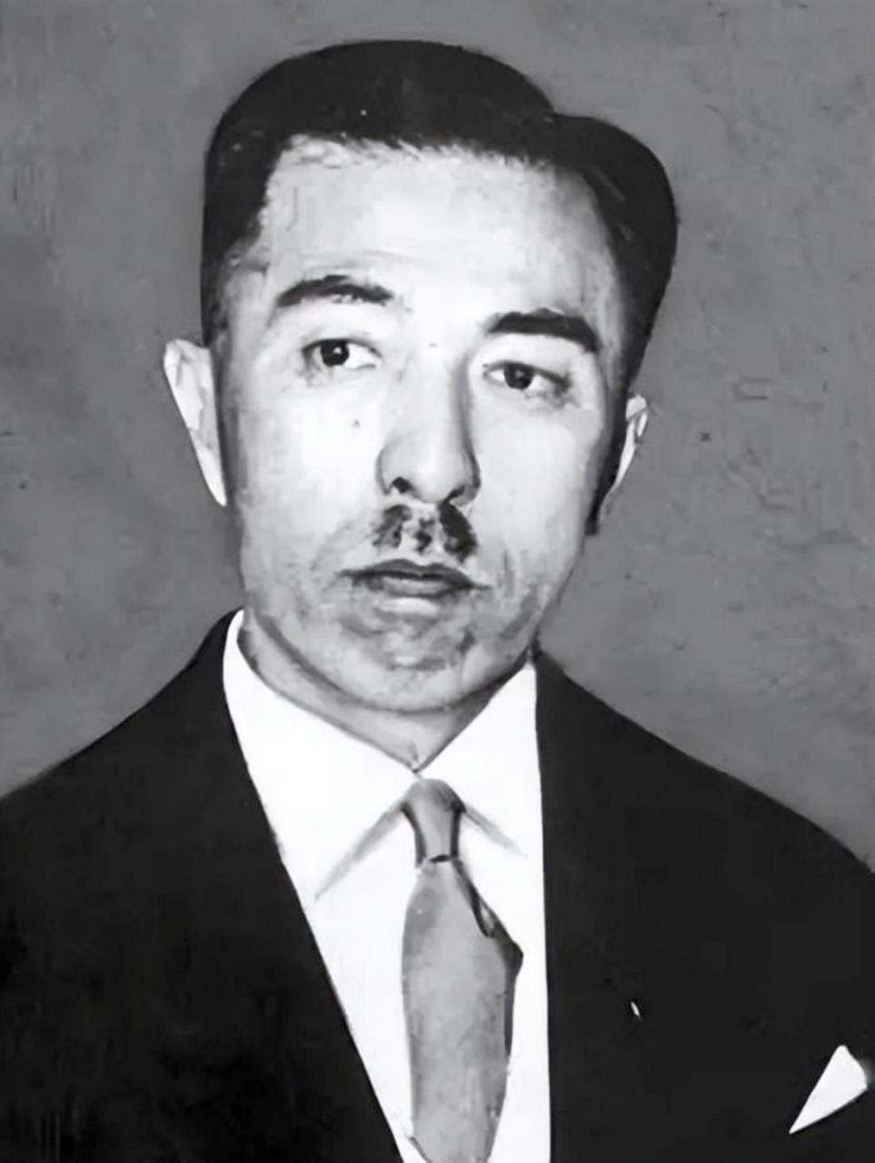 1938年1月16日,日本内阁首相近卫文麿发表 "不以国府为对手" 的声明.