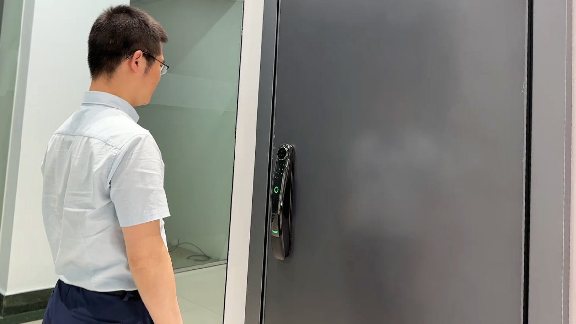 在智能锁领域打造品牌 伯兰美伍小平的三部曲