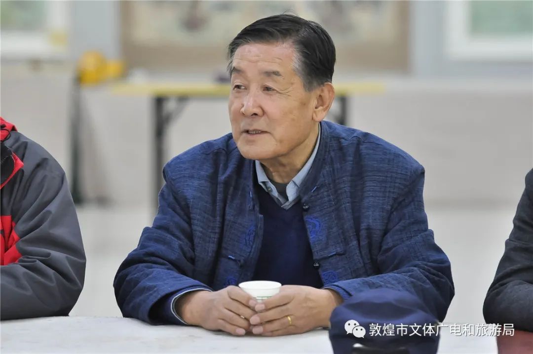 【书画交流】王万宏先生书画创作座谈会在敦煌书画院举办