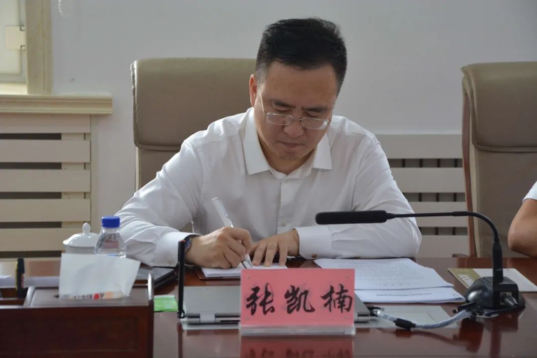 农安县委常委,政法委书记张凯楠率政法委班子到农安法院调研指导工作