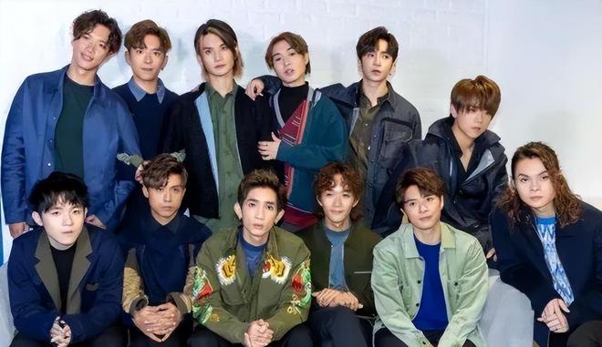 吓退全网的香港男团mirror,一张门票卖460万,李嘉诚儿子成赢家