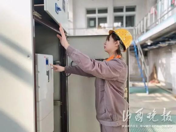 1月号山西晚报封面人物|黄绮雯:临汾"泵房"姑娘"泵