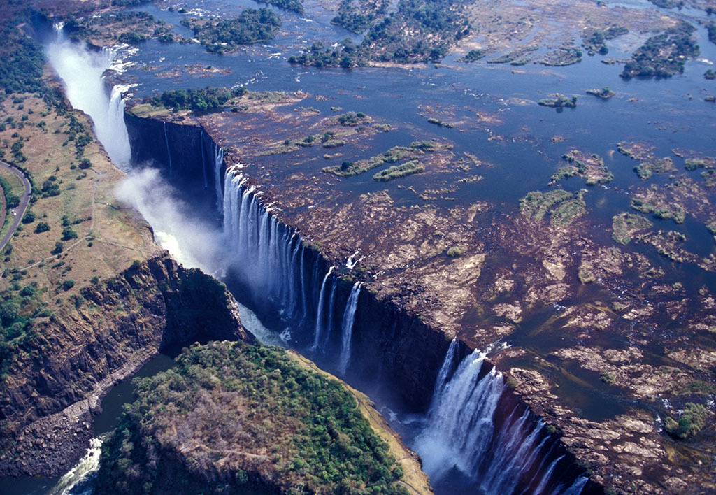就在数天前,破产的津巴布韦还钱了,津巴布韦经济现状到底如何